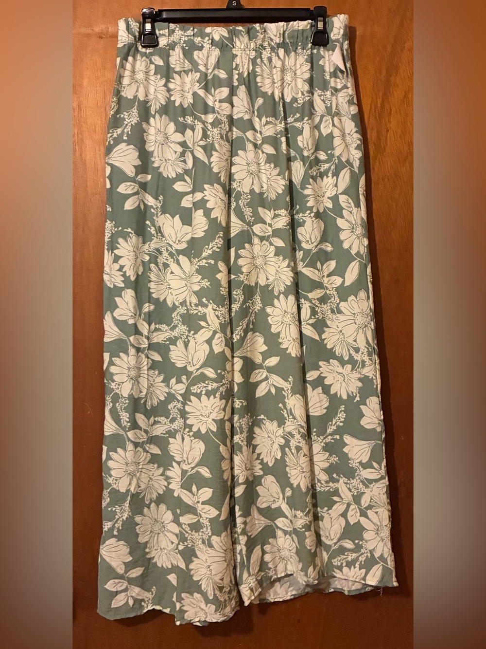 Wide Leg Floral Pants - Sage Green & White